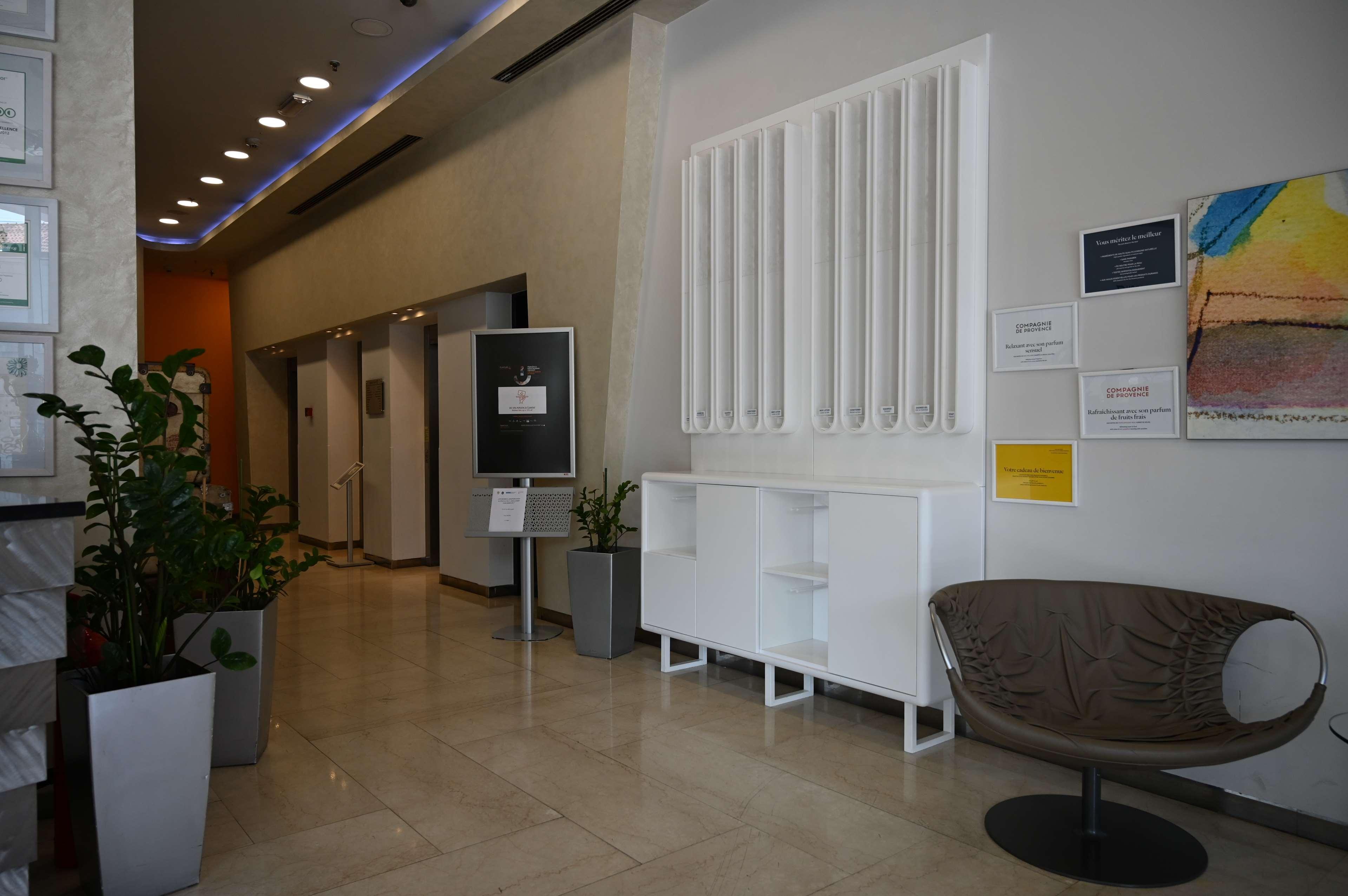 Nobel Zira Hotel Belgrade Exterior photo