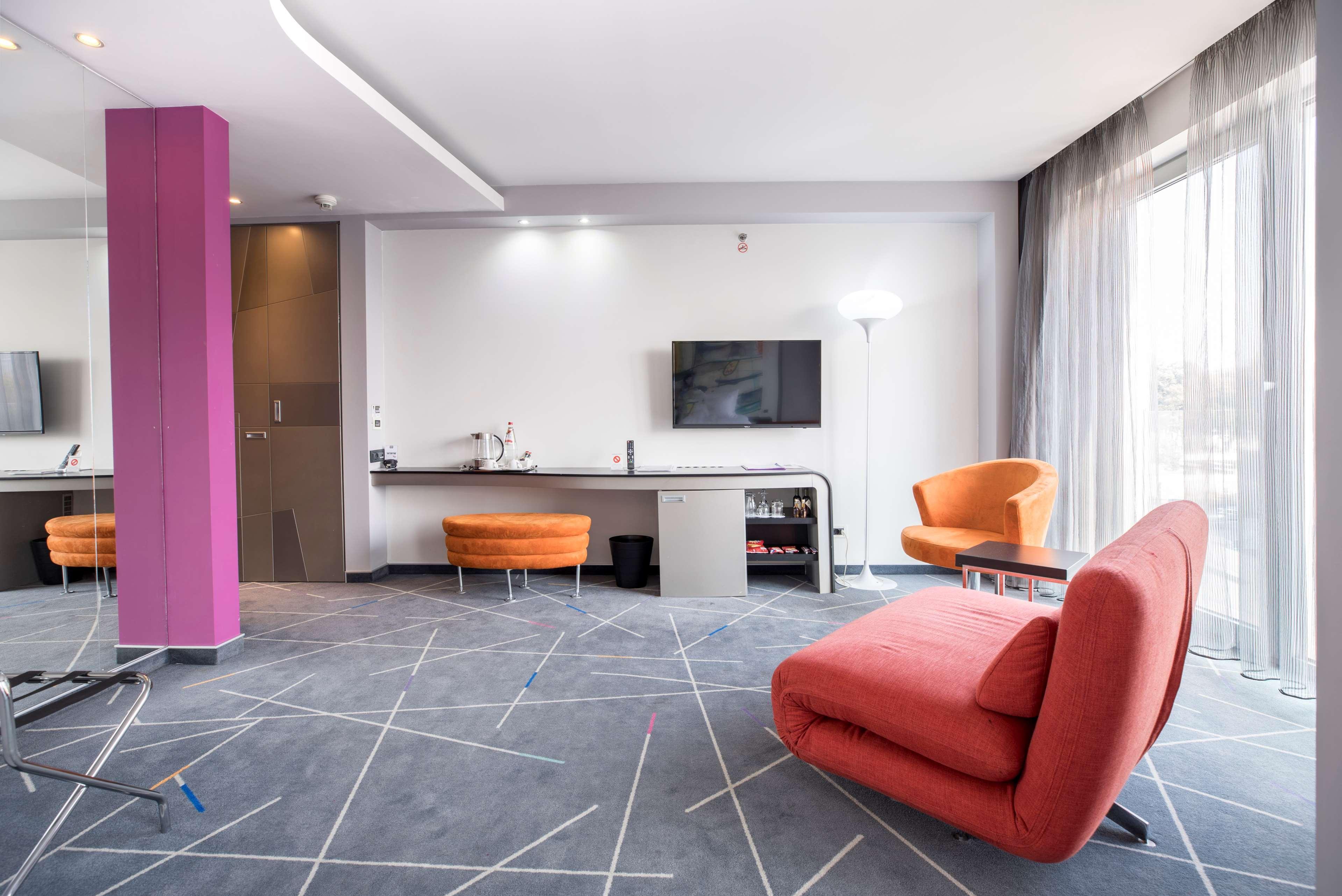 Nobel Zira Hotel Belgrade Exterior photo